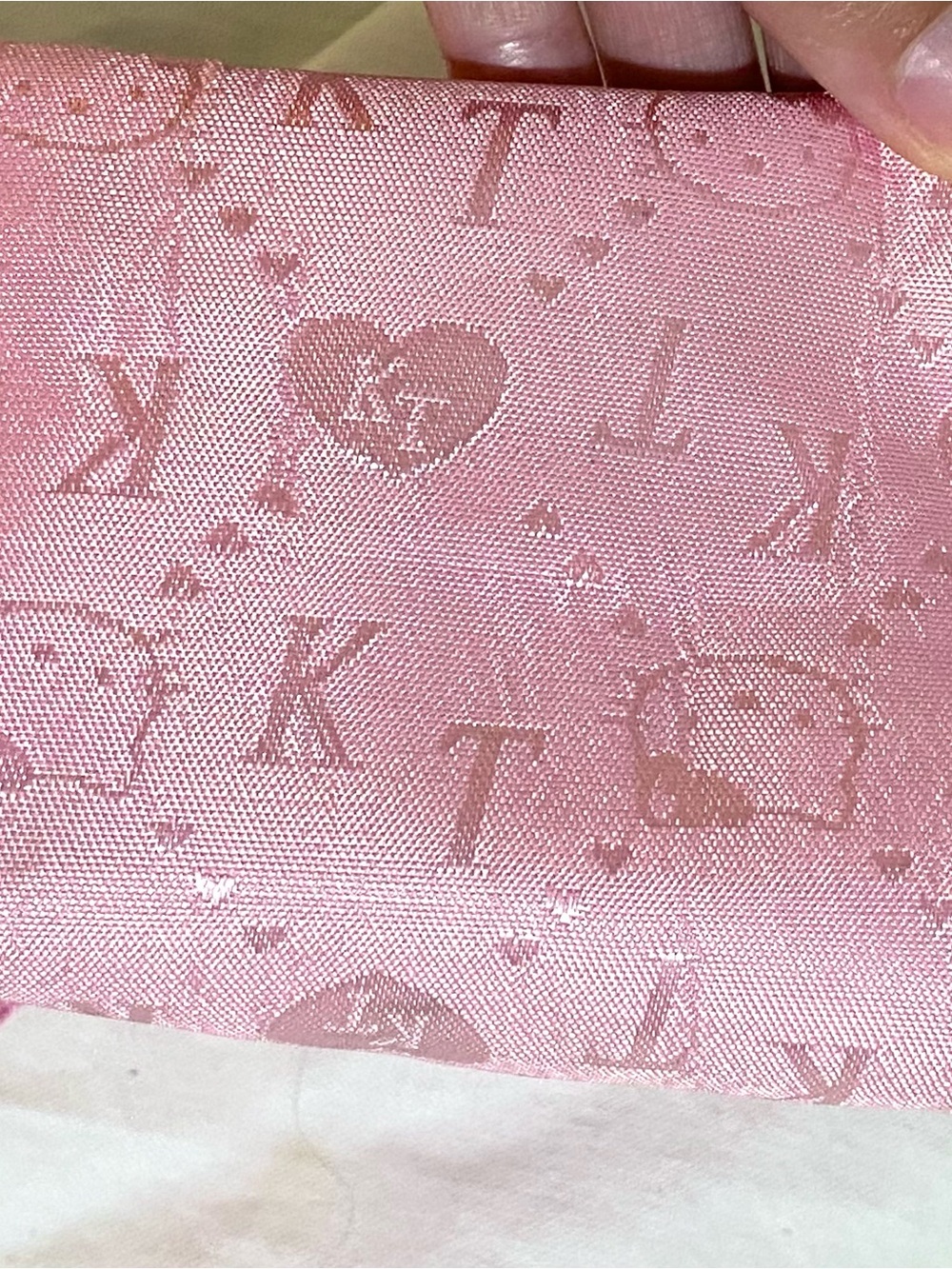 Mini vintage 2000s hello kitty bag with detachable crossbody strap🎀 - Picture 11 of 14